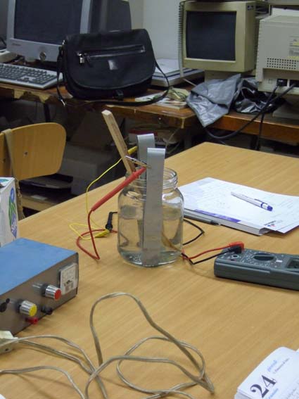 Conducibilità misurata con l'ohmmetro